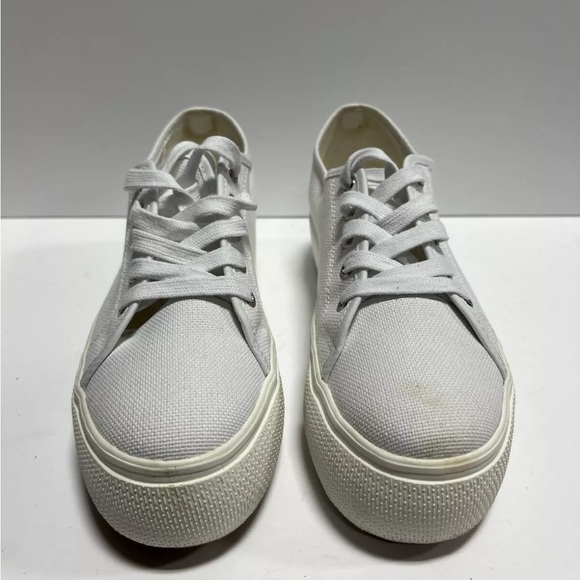 Steve Madden Elore Womens Sneaker White size 8 M - Picture 2 of 5